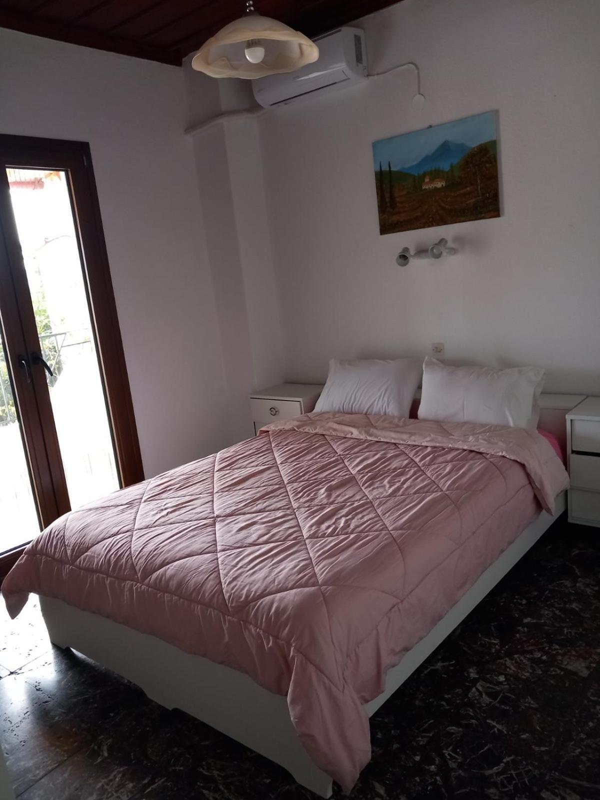 Katerinas Apartmens Skiathos-Stadt Exterior foto