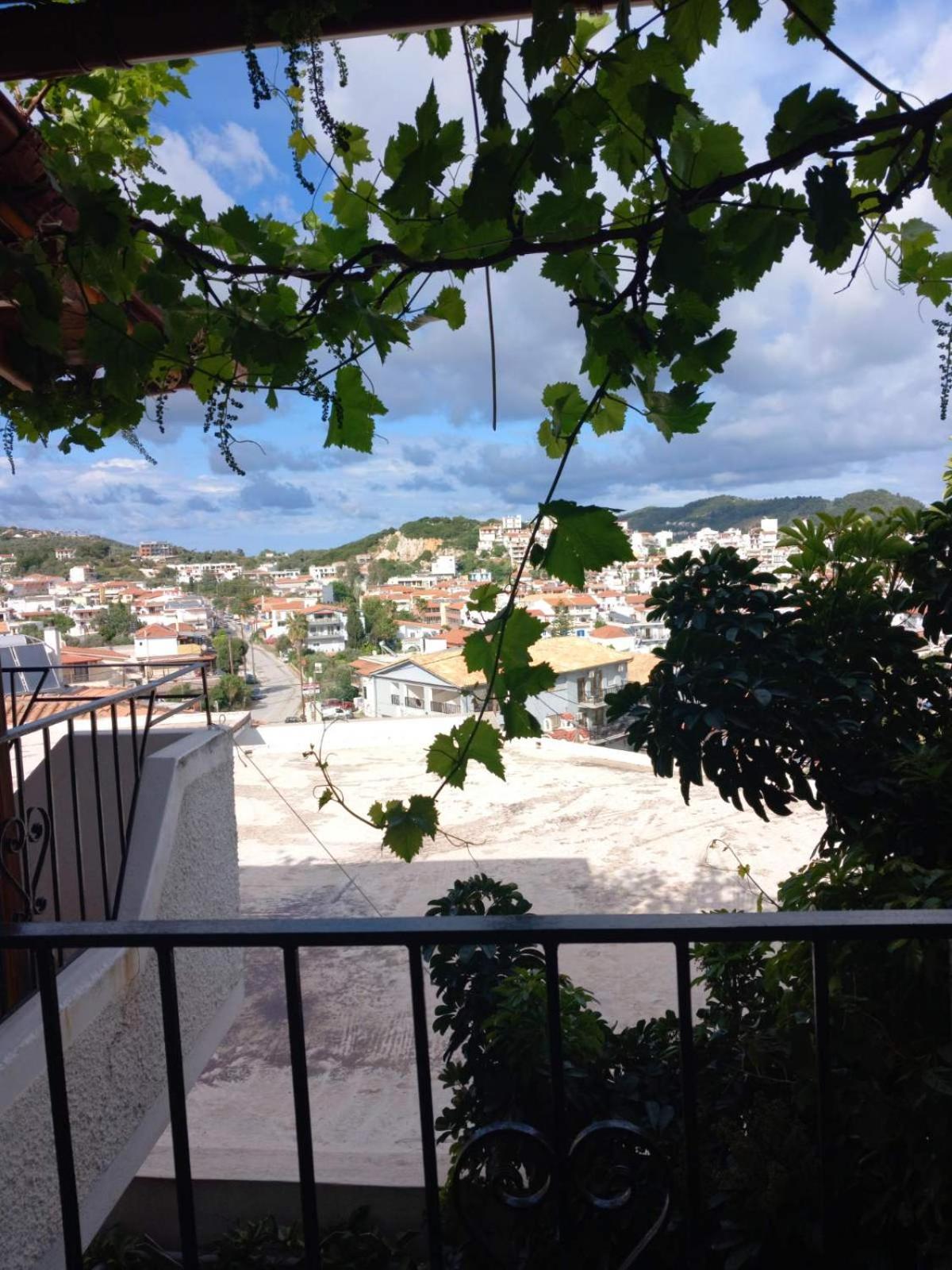Katerinas Apartmens Skiathos-Stadt Exterior foto