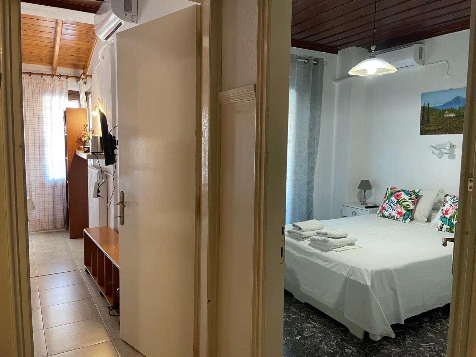 Katerinas Apartmens Skiathos-Stadt Exterior foto